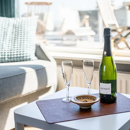 Apollo Sixieme Apartament *