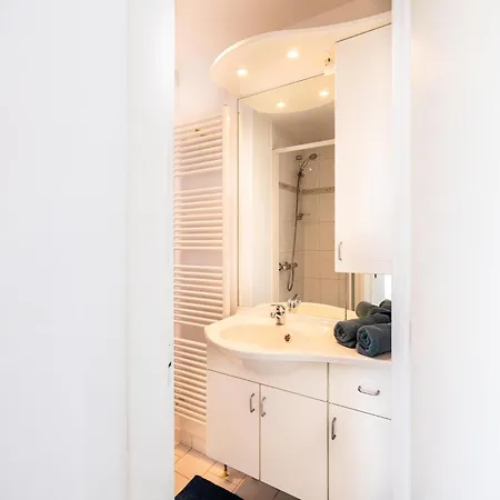 Apollo Sixieme Apartament *